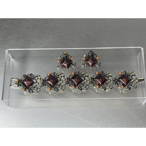 Vintage Chunky Clasp Bracelet Statement Jeweled Maroon & Matching Clip Earrings - Picture 2 of 4